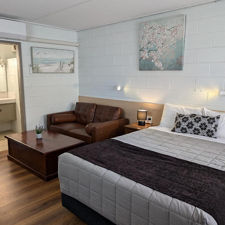 Morwell Parkside Motel Екстериор снимка