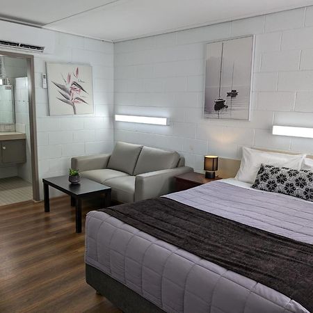 Morwell Parkside Motel Екстериор снимка