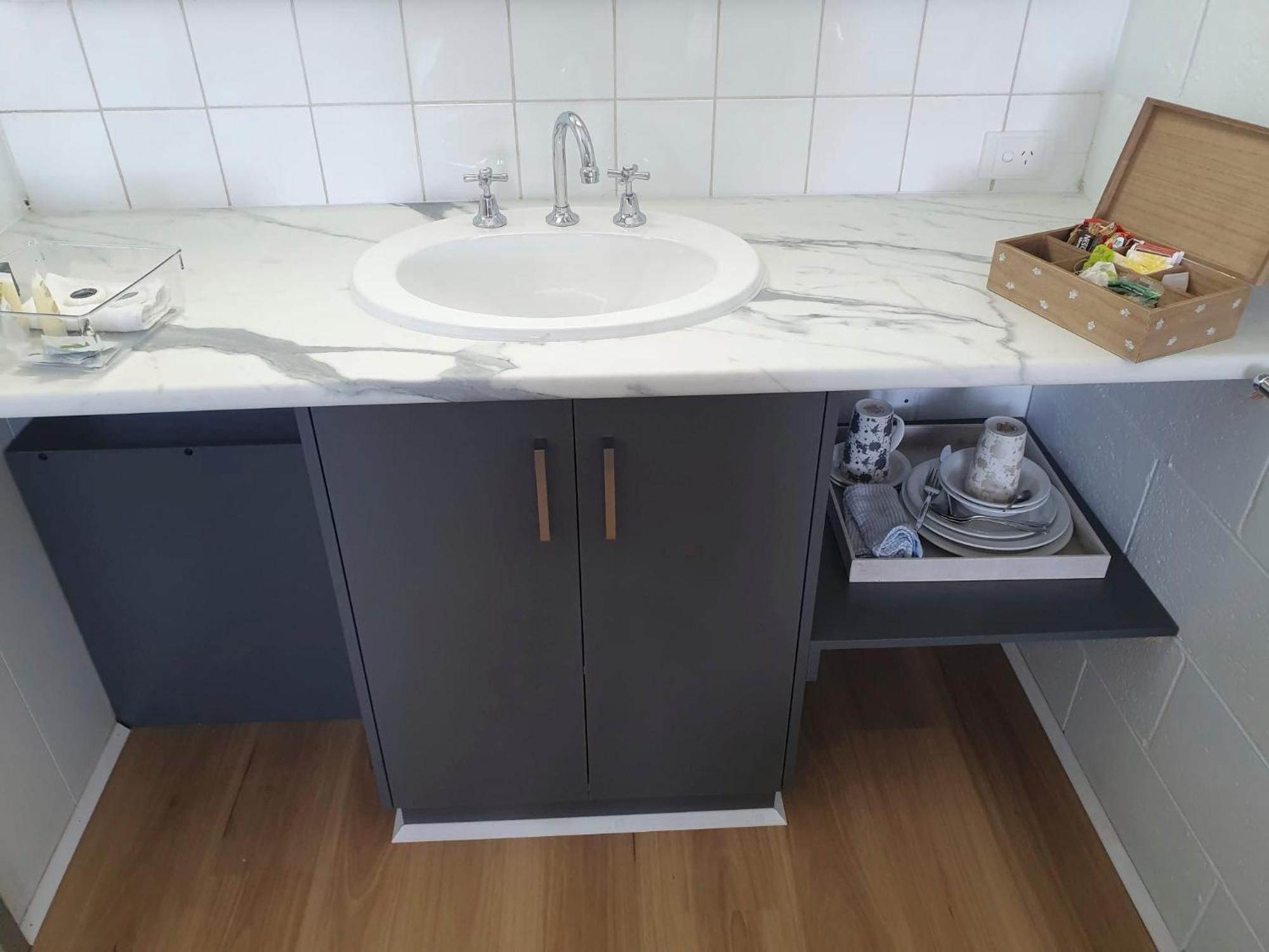 Morwell Parkside Motel Екстериор снимка