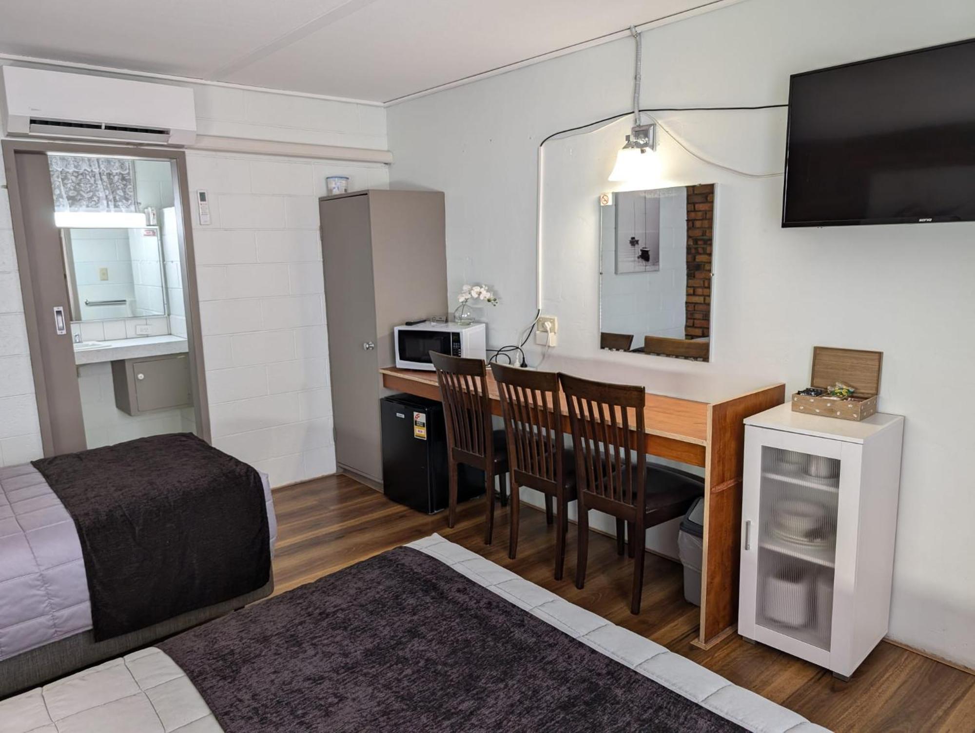 Morwell Parkside Motel Екстериор снимка